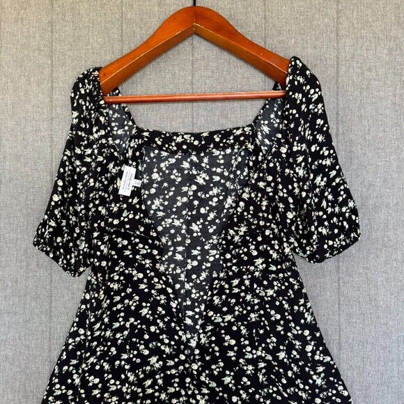 & Other Stories Black Ditzy Daisy Floral Square Neck Puff Sleeve Mini Dress - Picture 8 of 17